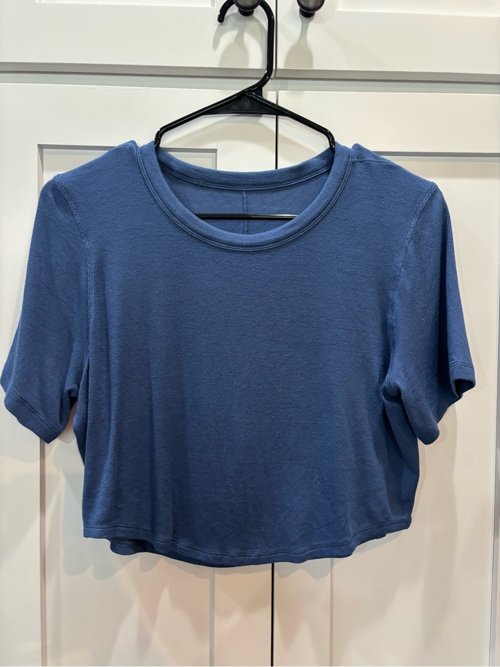 lululemon athletica Hold Tight Cropped Crew Tee in Slate Blue